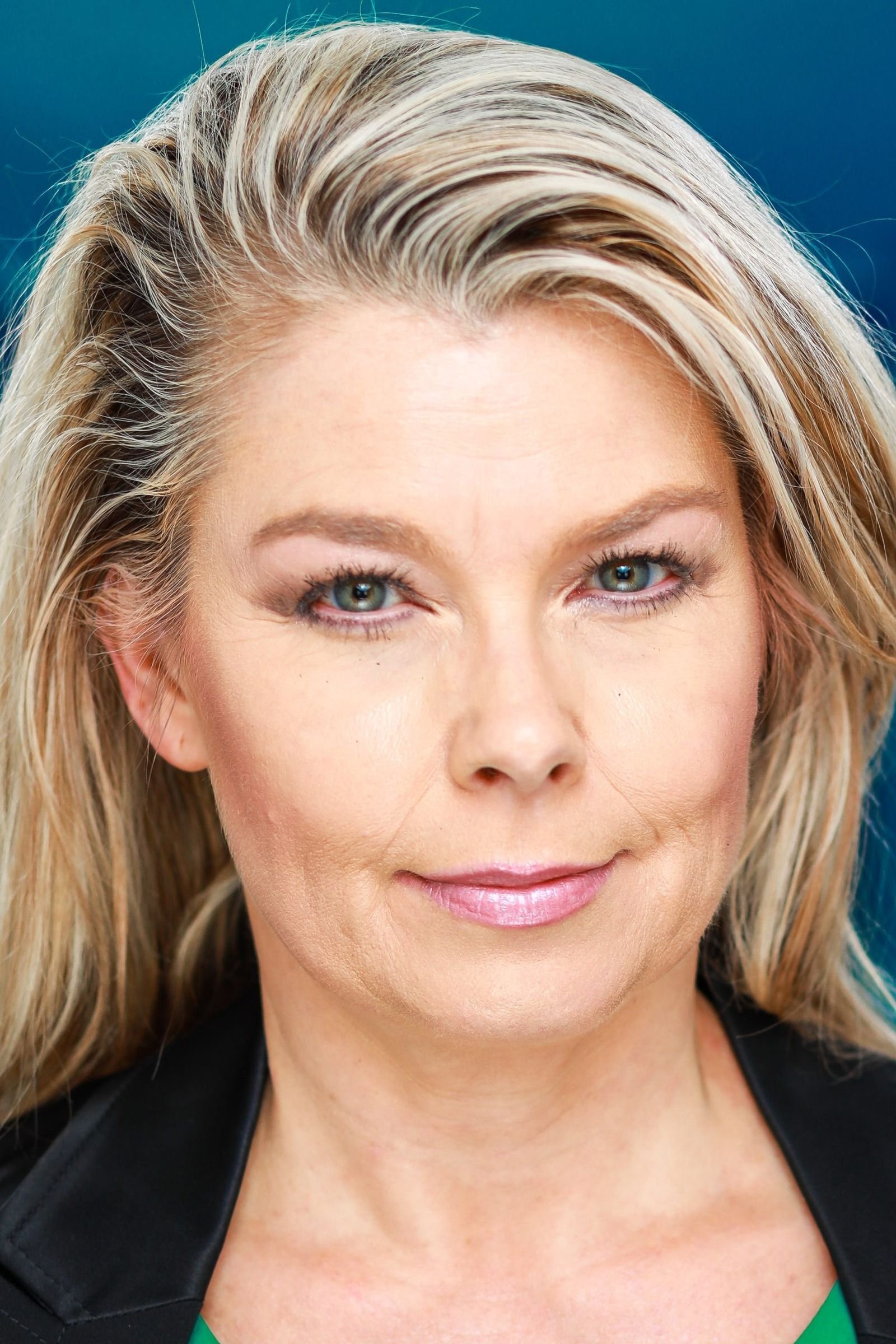 Lori Morrissey backdrop