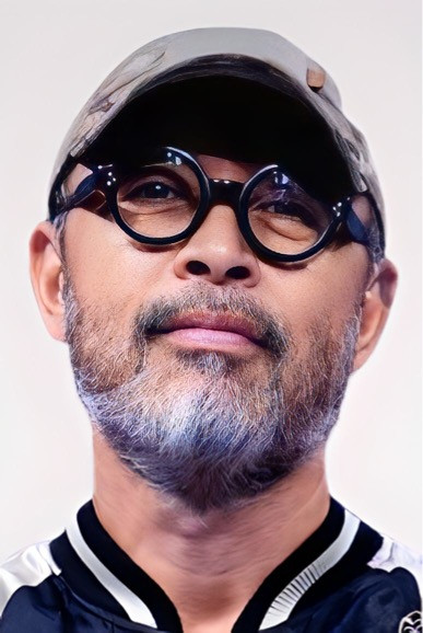 Ongart Cheamcharoenpornkul backdrop