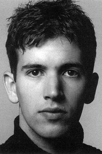 Džonathan Rejs backdrop