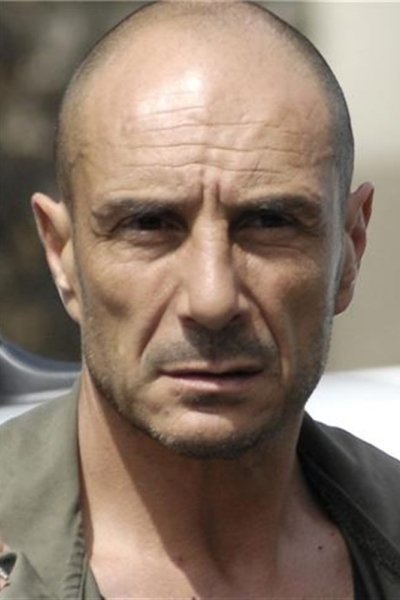 Patrick Médioni backdrop