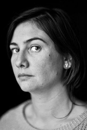 Ilse De Koe backdrop