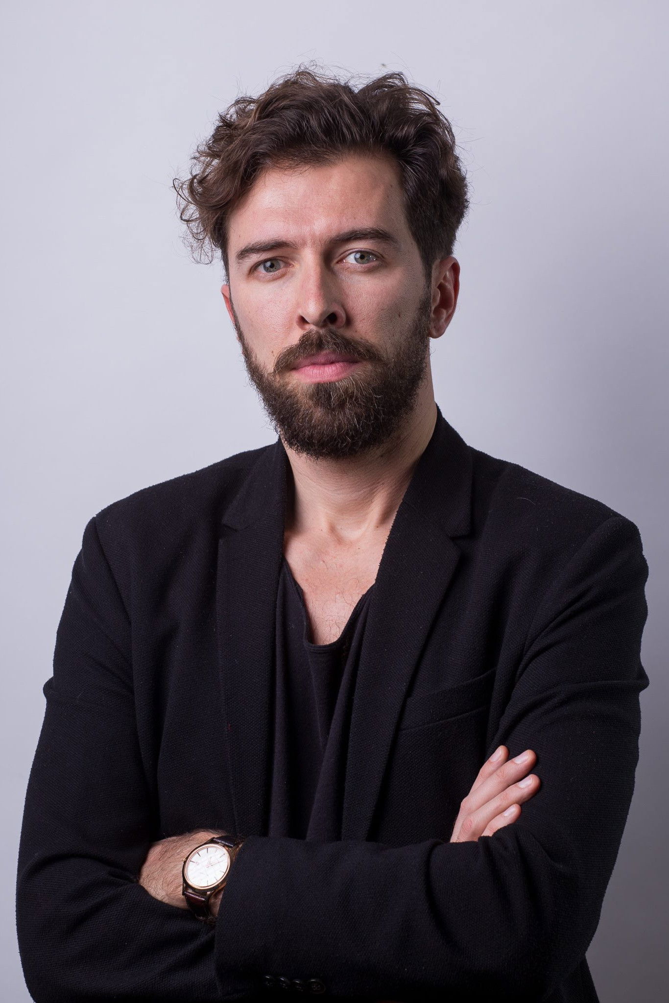 Milivoje Obradović backdrop