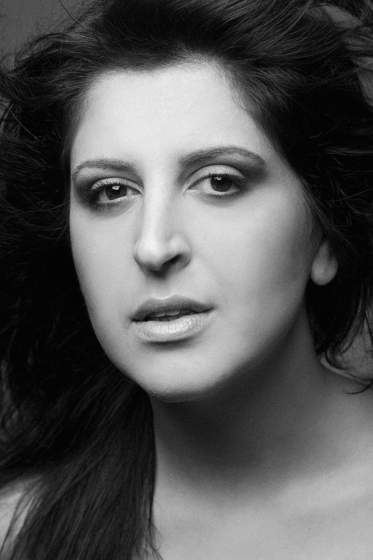 Varduhi Abrahamyan backdrop