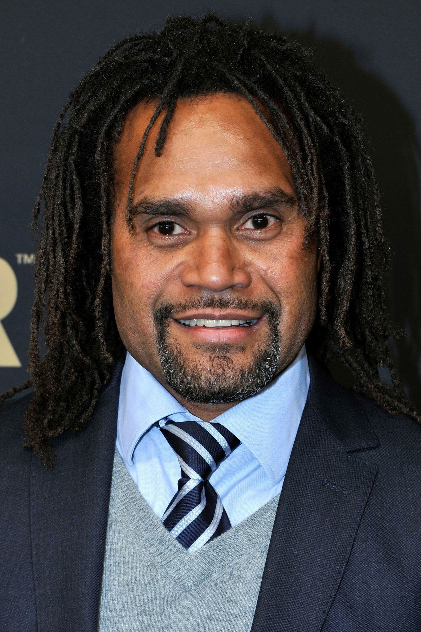 Christian Karembeu backdrop