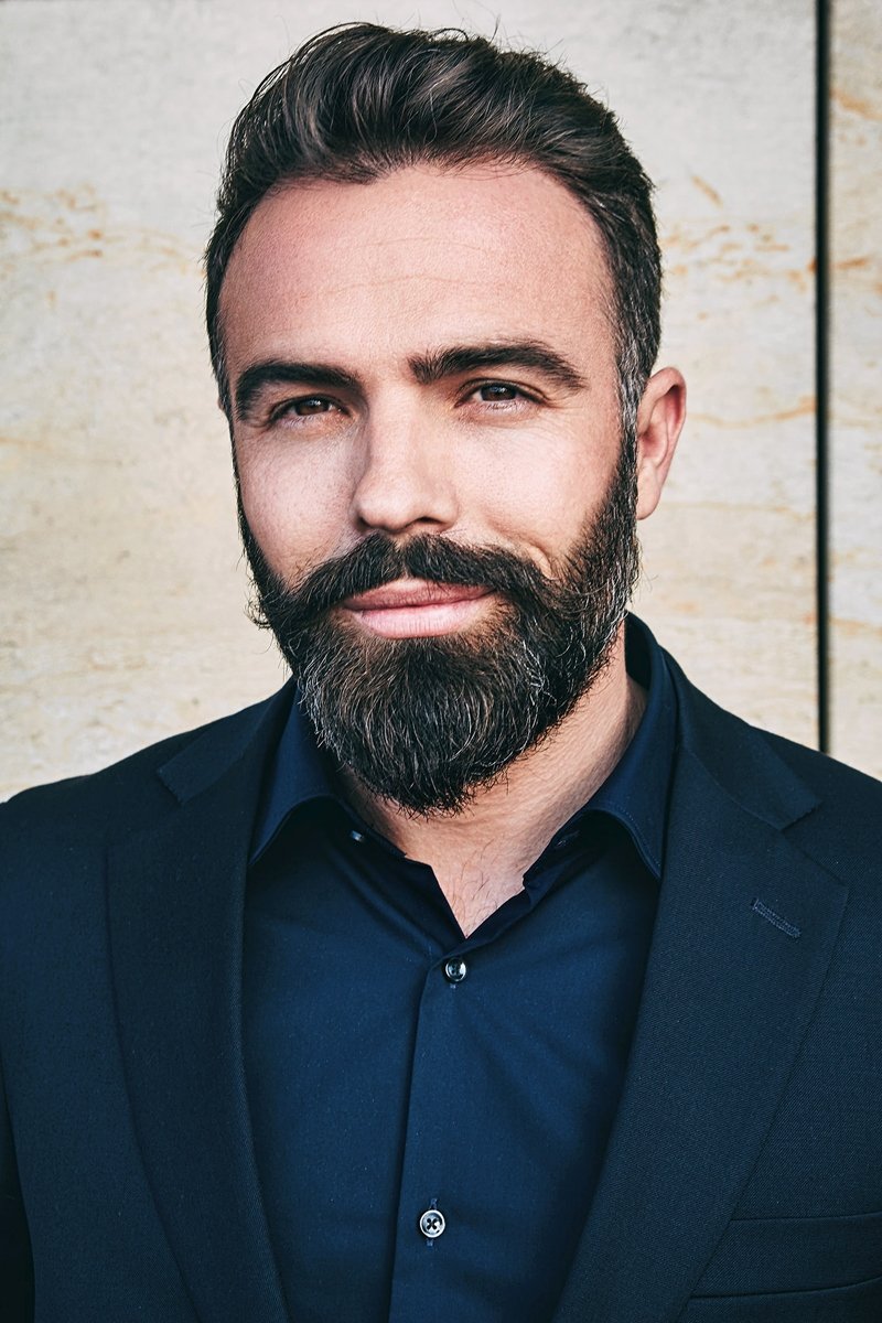 Eshref Durmishi backdrop