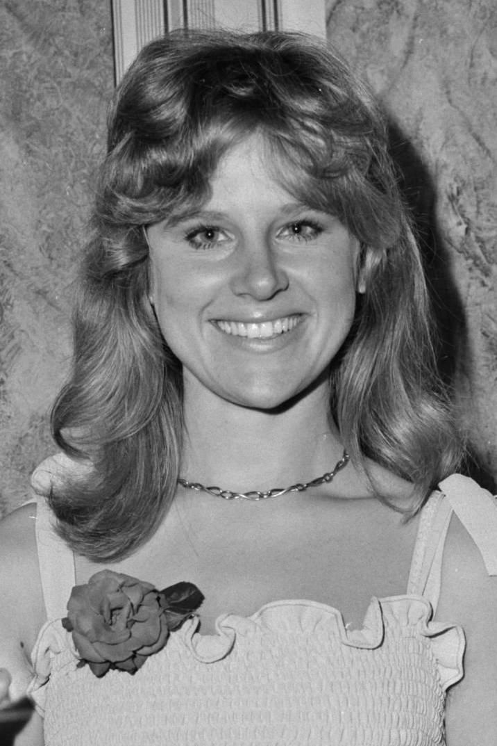 Julia Goodman backdrop