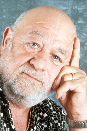 Angelo Di Loreta backdrop