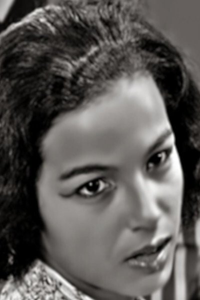 Michèle Bailly backdrop