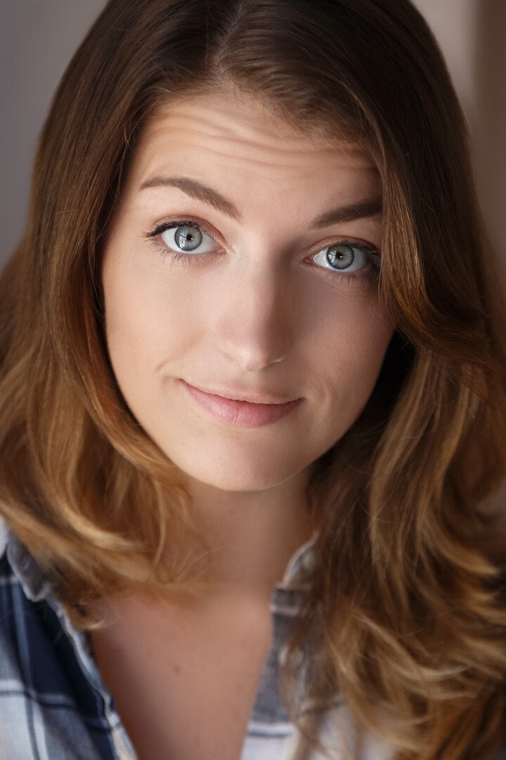 Chrissy Shackelford backdrop