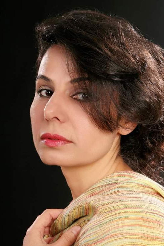 Gushvar Sharifova backdrop