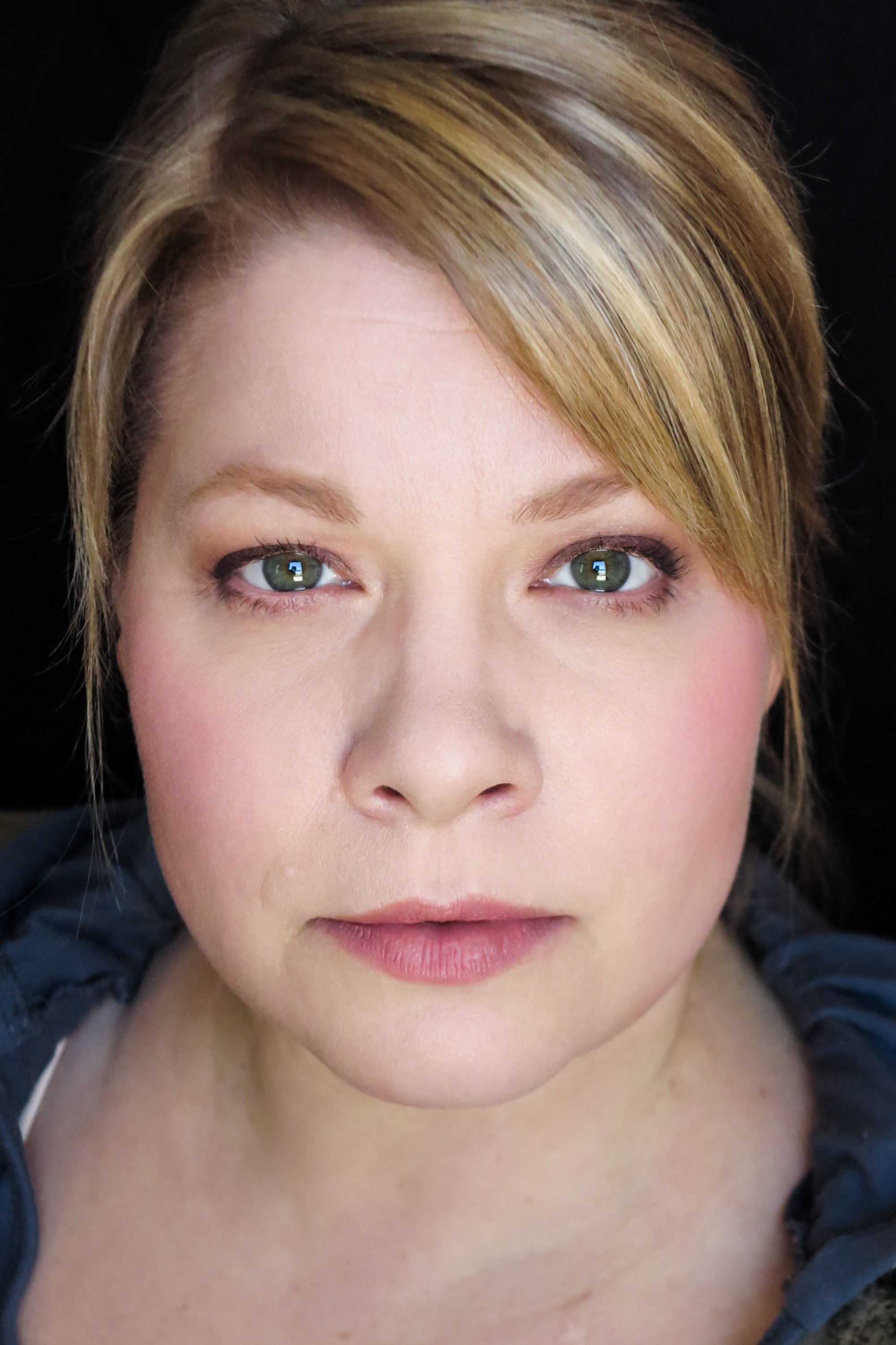 Jodi Kingsley backdrop