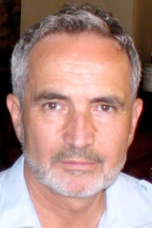 Daniel Guillaume backdrop