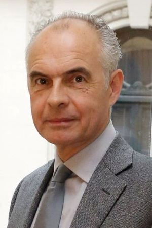 Sabino Méndez backdrop