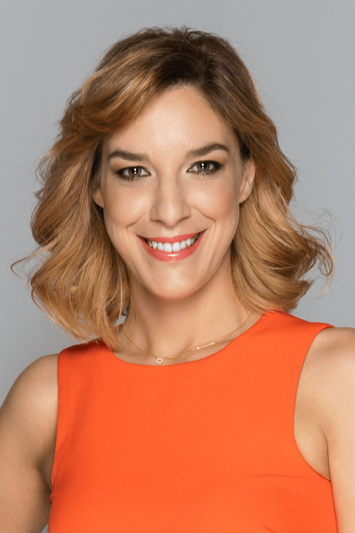 Dóra Danics backdrop