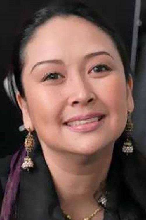 Ira Maya Sopha backdrop