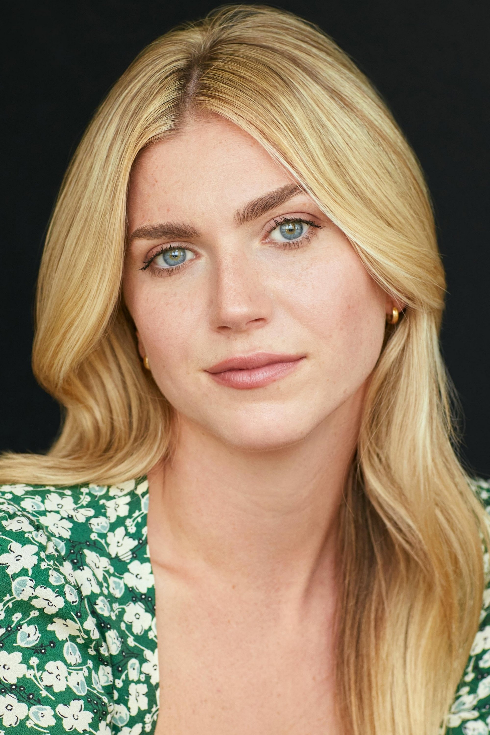 Bettina Bresnan backdrop