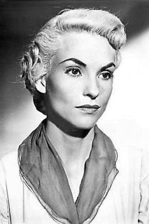 Madalyn Trahey backdrop