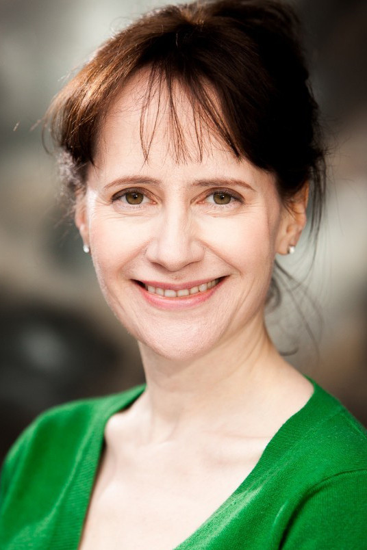 Ket Sendison backdrop