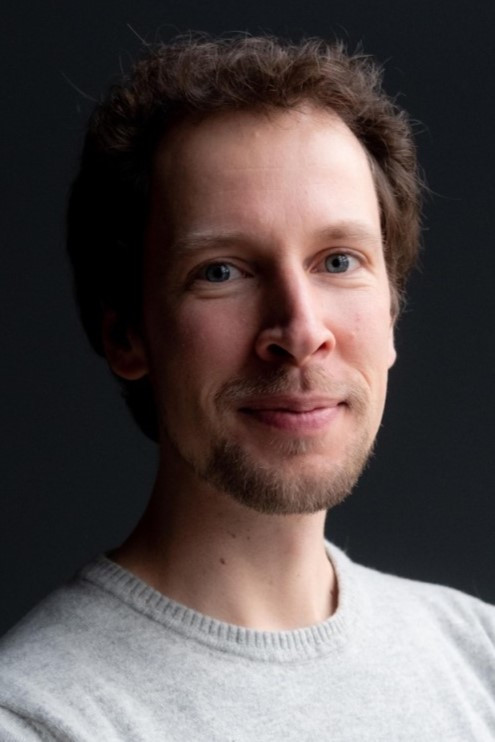 Jakob D. Weydemann backdrop