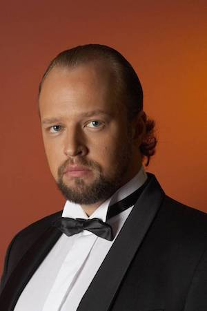 Dmitry Belosselskiy backdrop