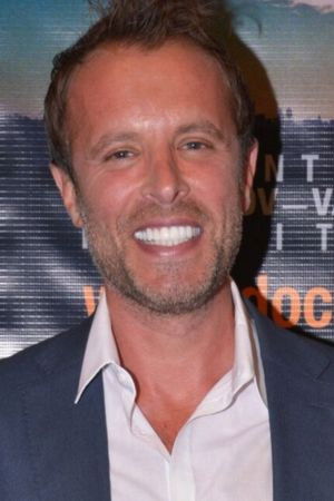 Fabrice Sopoglian backdrop