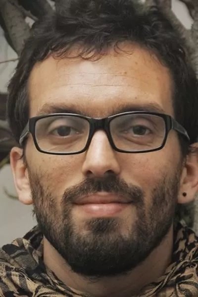 Alejo Schettini backdrop