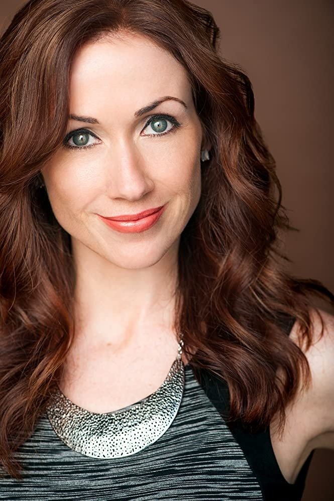 Leah McCormick backdrop