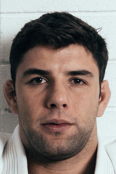 Marcus Almeida backdrop