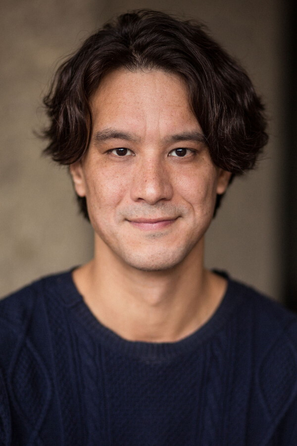 Matthew Leonhart backdrop