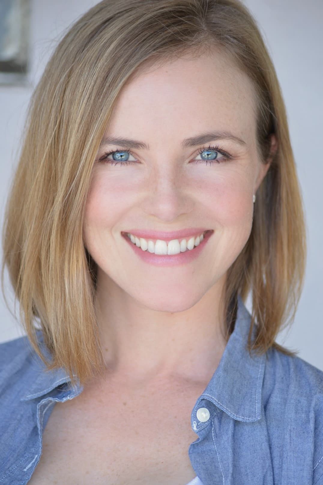 Rosalie Ward backdrop