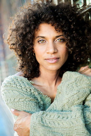 Kyra Groves backdrop