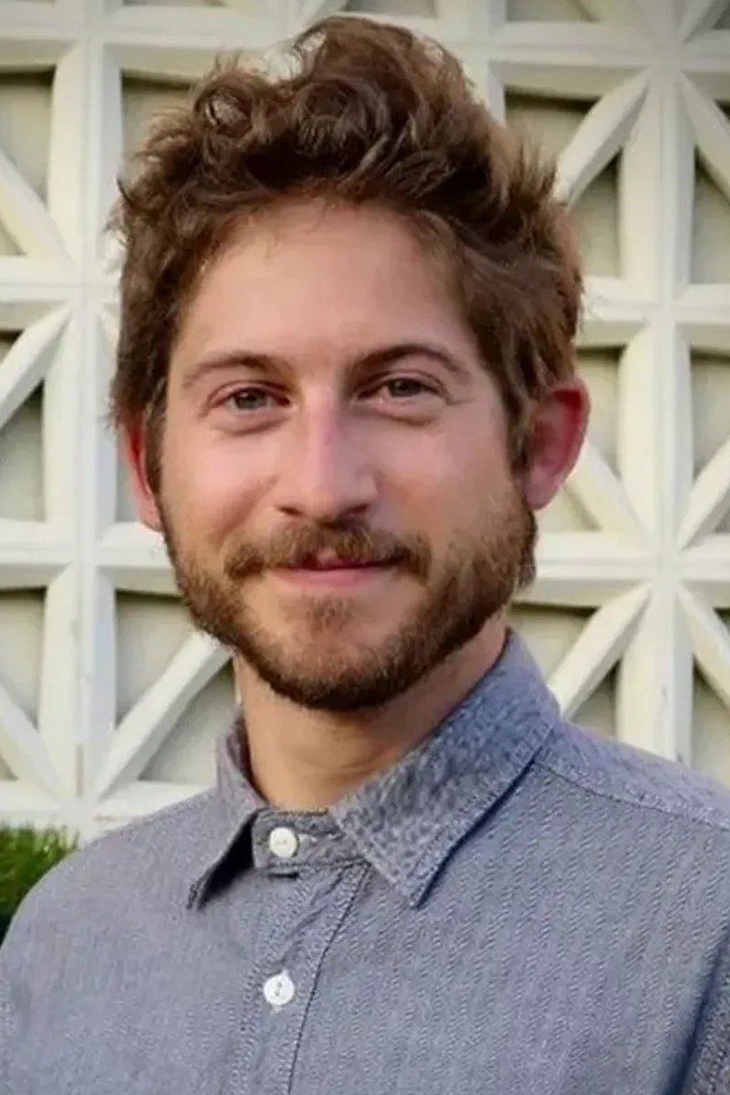 Alex D. Linz backdrop