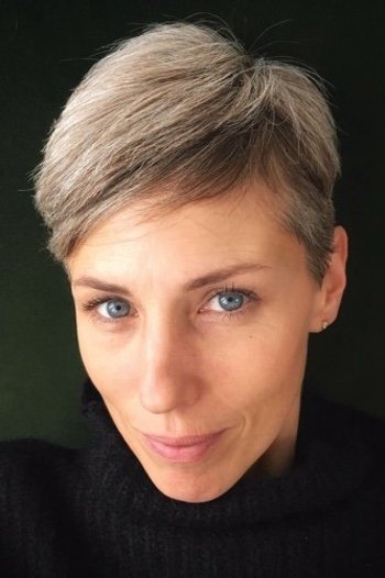 Sophie Darlington backdrop