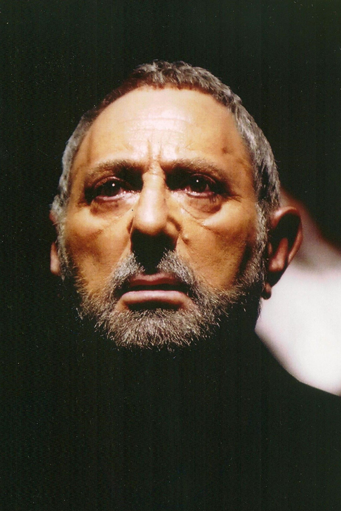 Santos Manuel backdrop