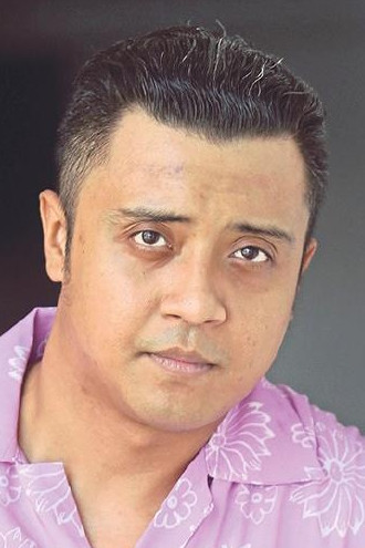 Taufiq Hanafi backdrop