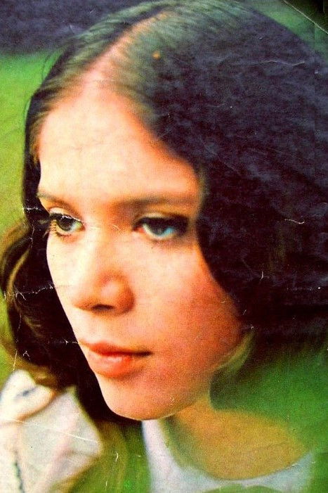 Irene Ryder backdrop