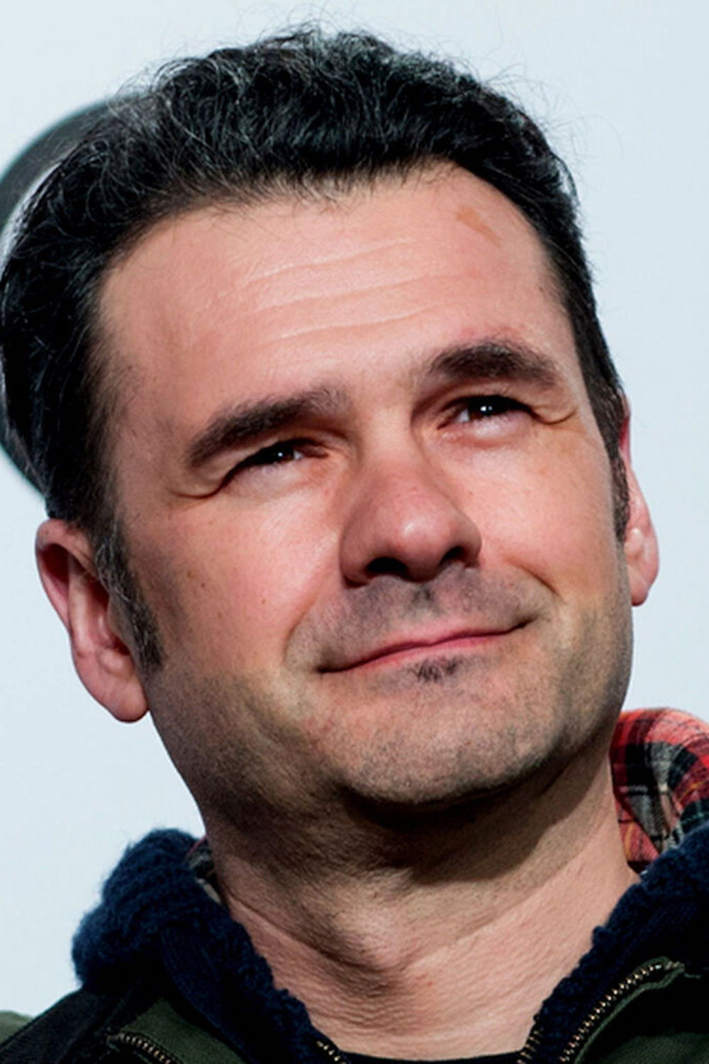 Iñaki López backdrop