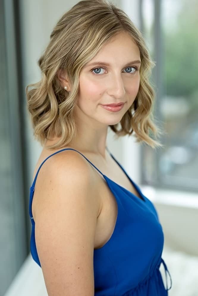 Corina Bizim backdrop