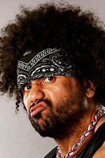 Miguel Molina backdrop