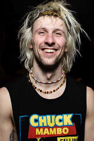 Gareth Snelling: Garet Snelling backdrop