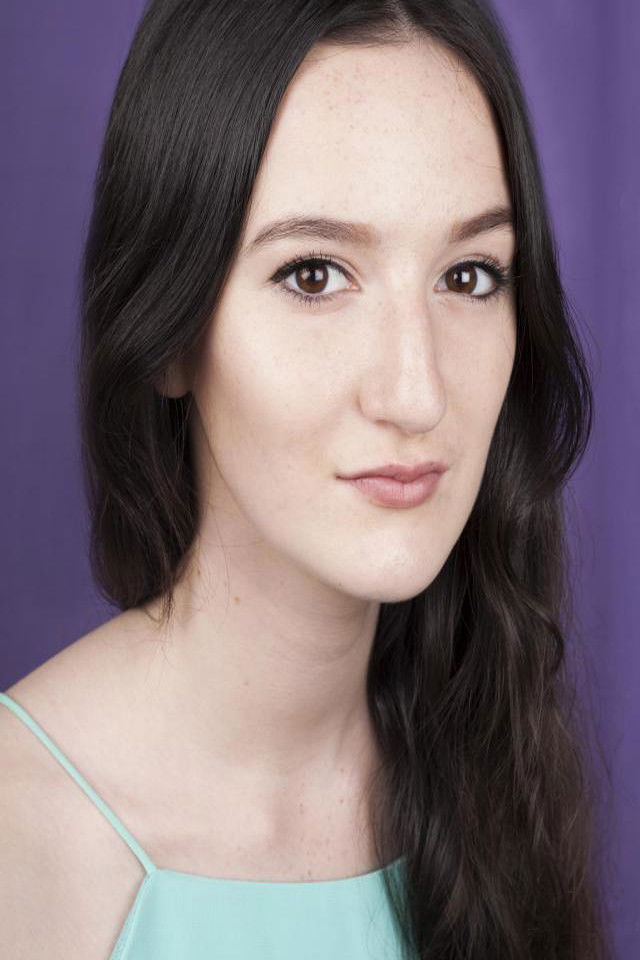 Kerenza Qayum backdrop