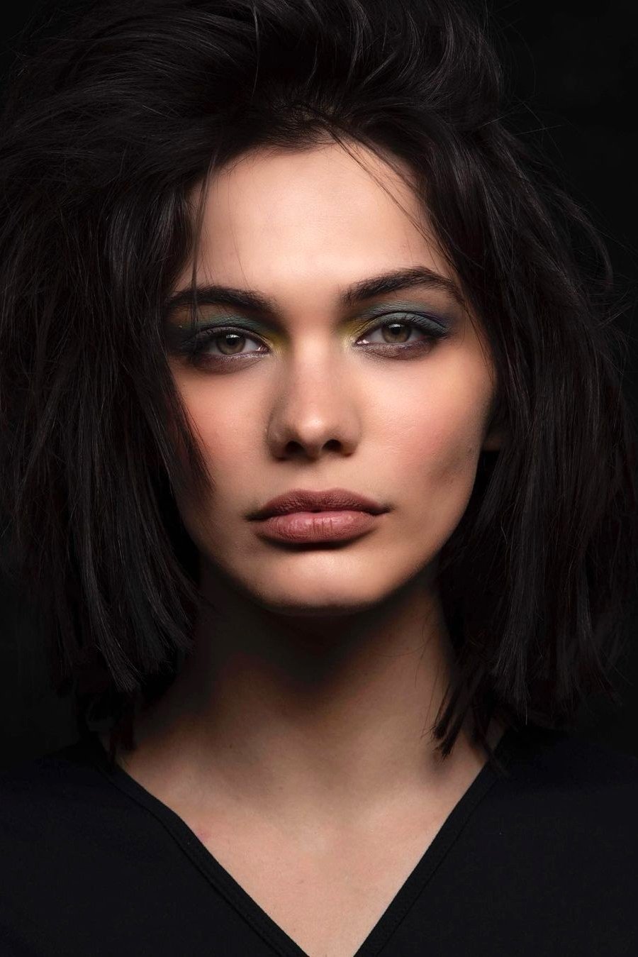 Beste Kökdemir backdrop