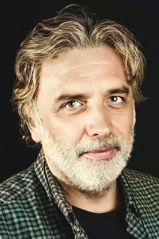 Saydam Yeniay backdrop