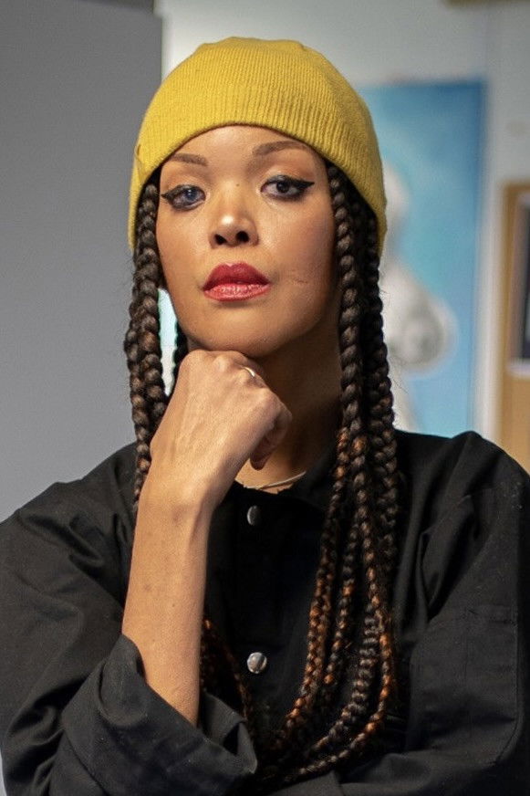 Phoebe Boswell backdrop