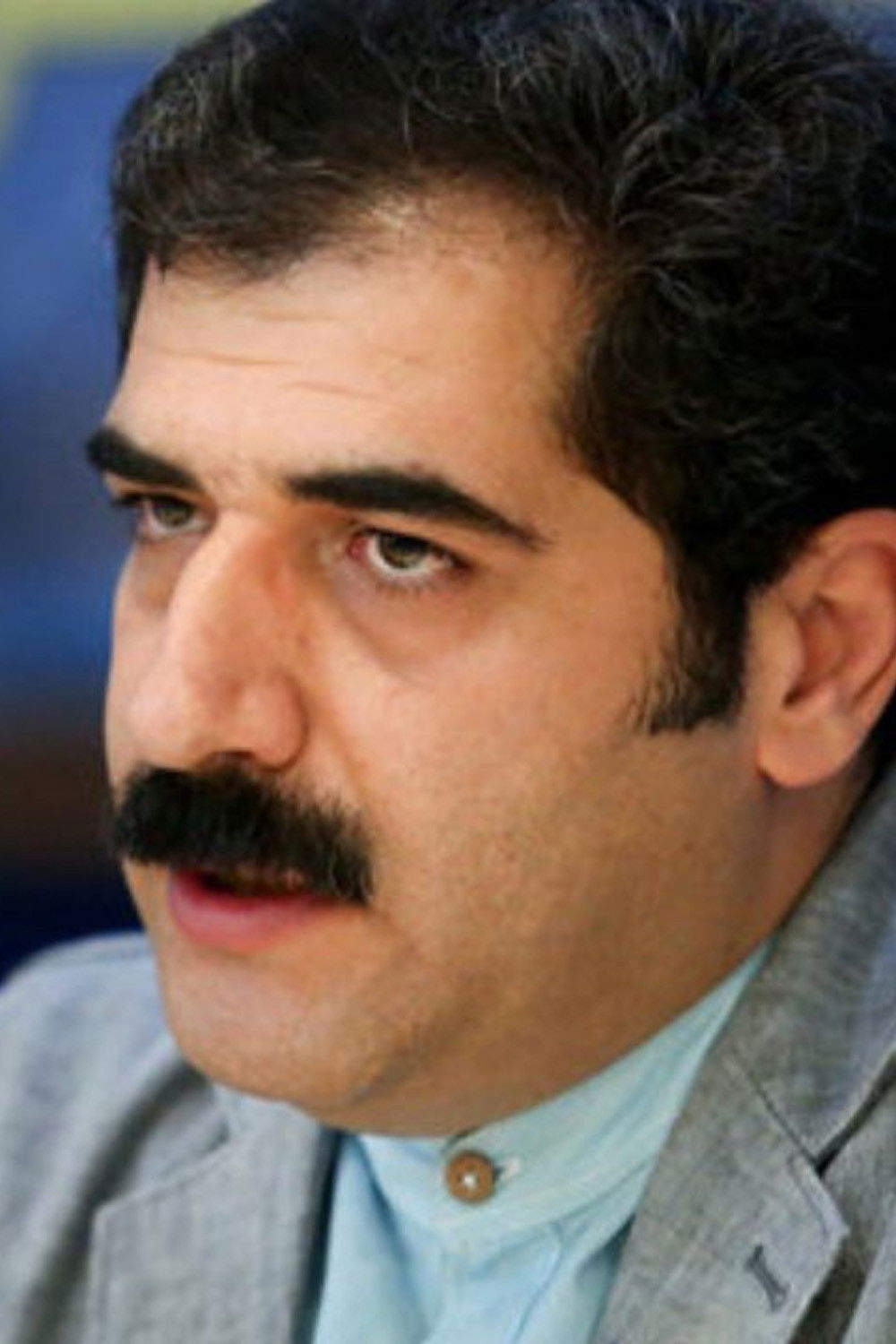 Saeed Asadi backdrop