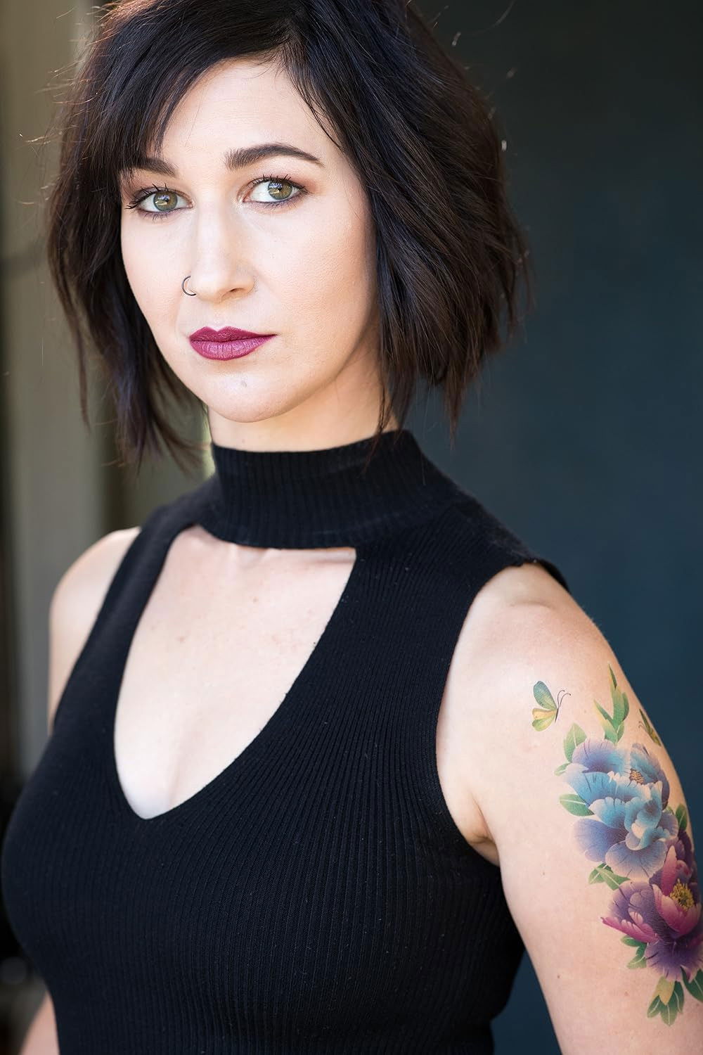 Vanessa Altshuler backdrop