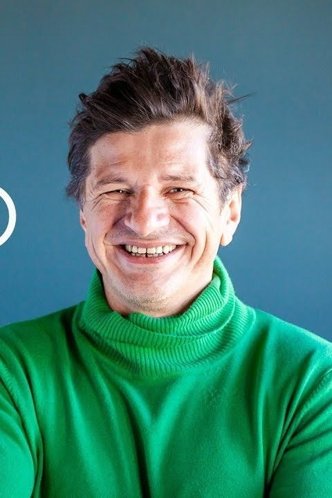 Roberto Giacomello backdrop