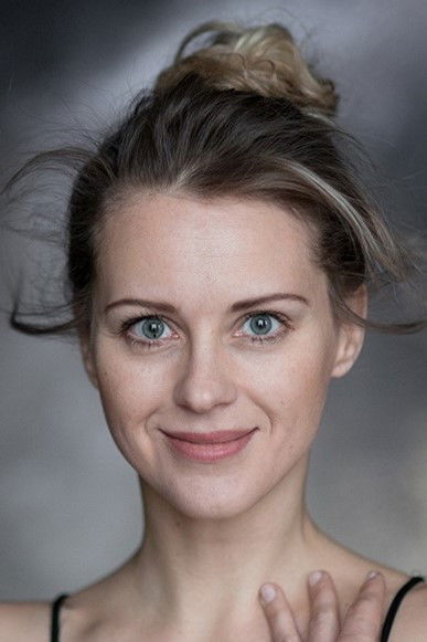 Angelina Karelina backdrop