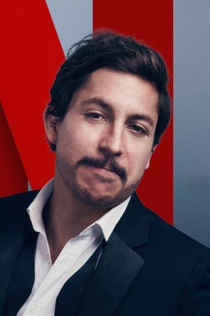 Alejandro Riaño backdrop