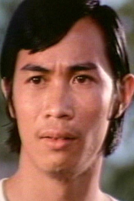 Tse Hon-San backdrop